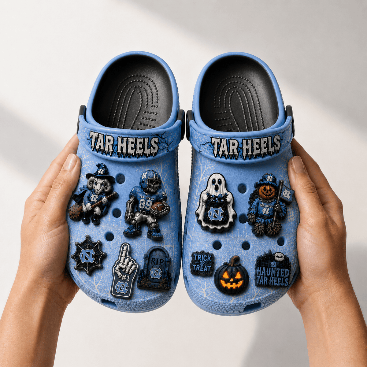 UNC PREMIUM CLOGS TTTT