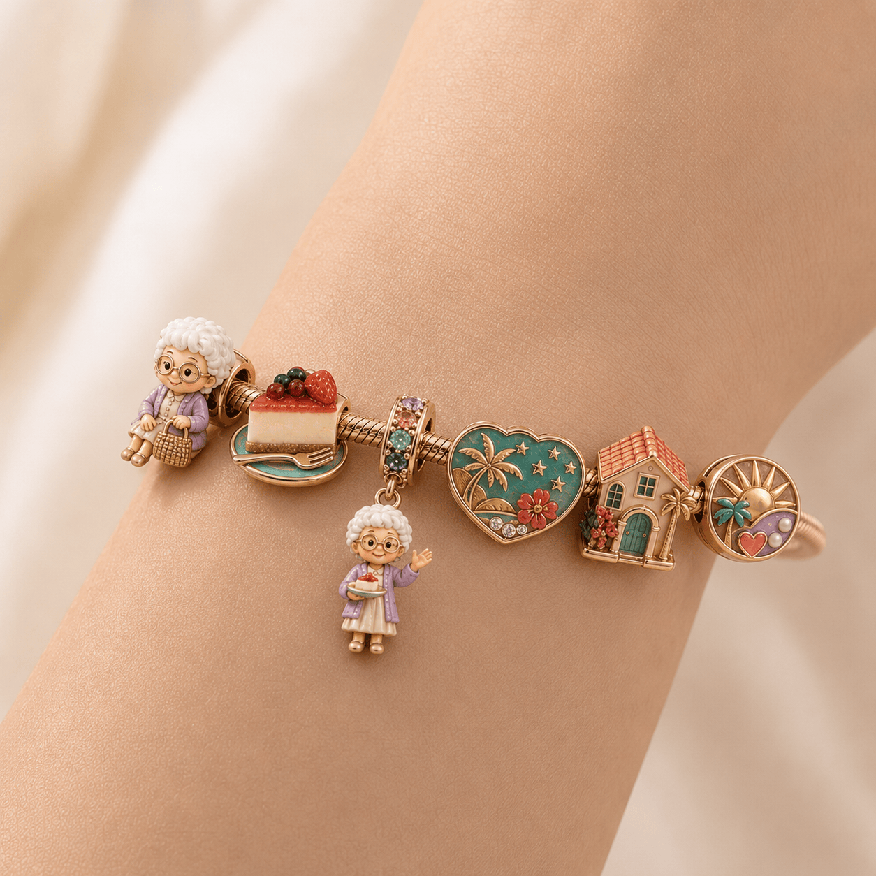 TGG Silver Charm Bracelet Set HQH