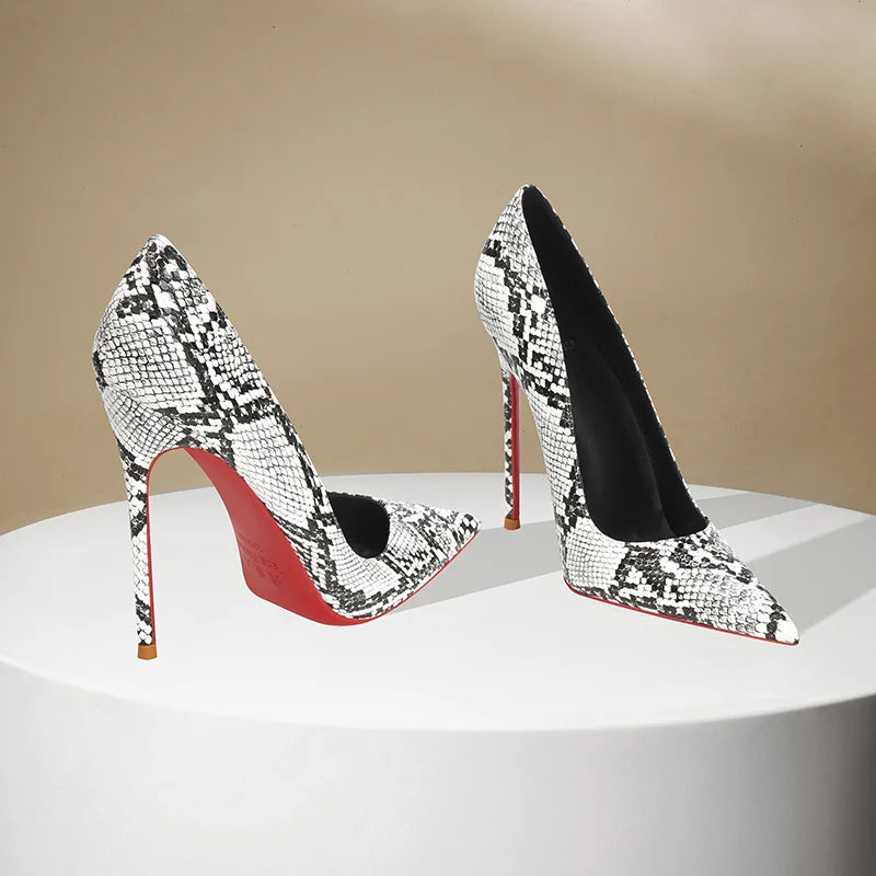 Summer fashion new snake patterned high heels for women slim heels, sexy, shallow mouth, niche temperament, pointed single shoes